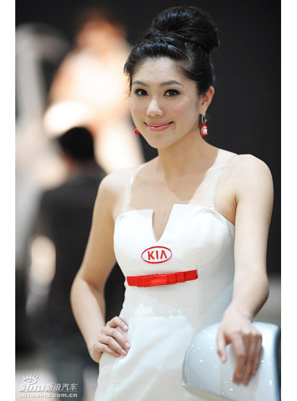 巴中促销服设计