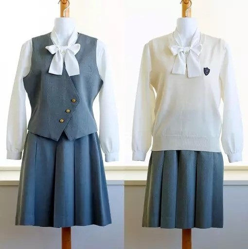 巴中校服定制 定做校服